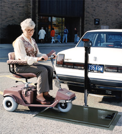 ML-Outside_regulalr.JPG (47421 bytes)